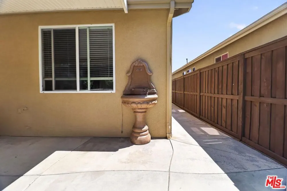 8240 Campbell Court Hemet, CA 92545