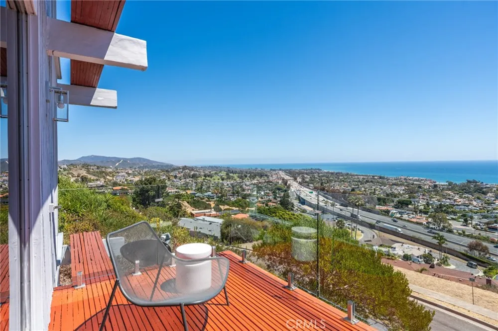 1201 Via La Jolla San Clemente, CA 92672