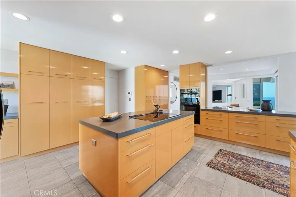 1201 Via La Jolla San Clemente, CA 92672