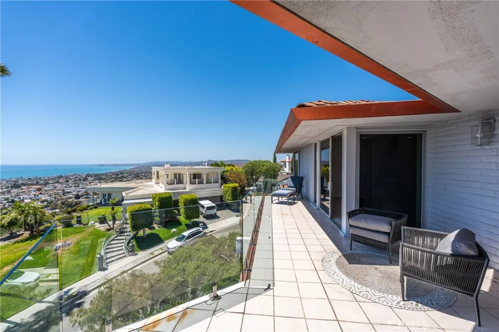 1201 Via La Jolla San Clemente, CA 92672