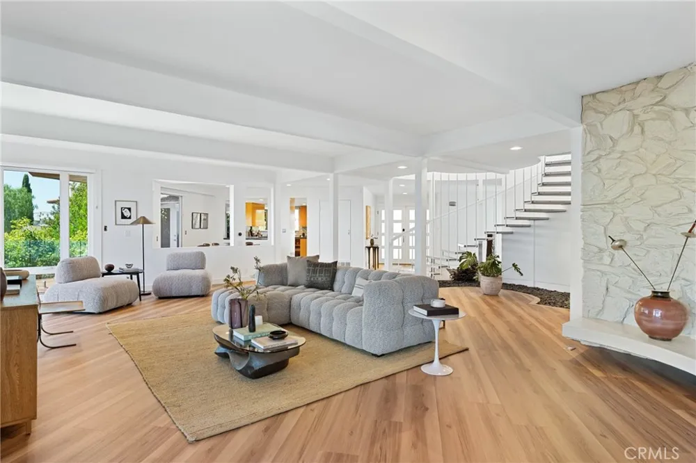 1201 Via La Jolla San Clemente, CA 92672