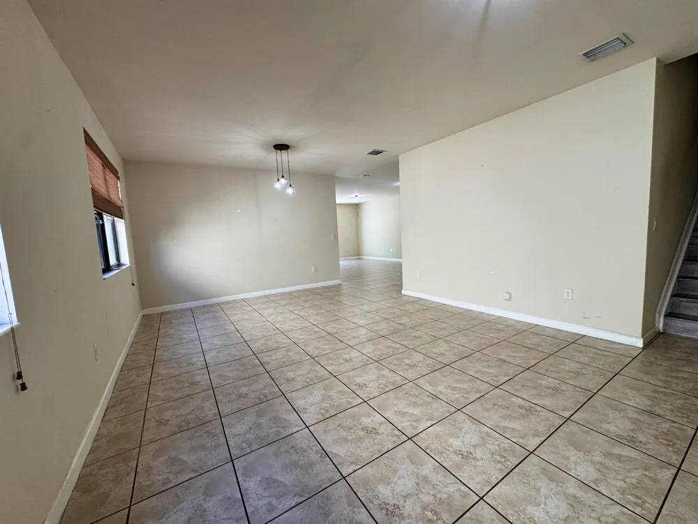 9136 SW 227th Terrace #9136 Cutler Bay, FL 33190