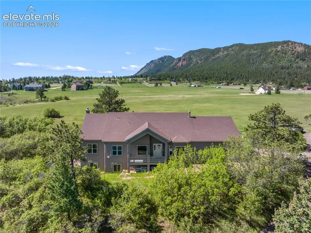 261 Pinecrest Way Palmer Lake, CO 80133