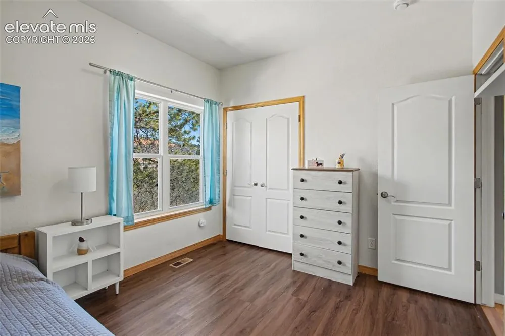 261 Pinecrest Way Palmer Lake, CO 80133