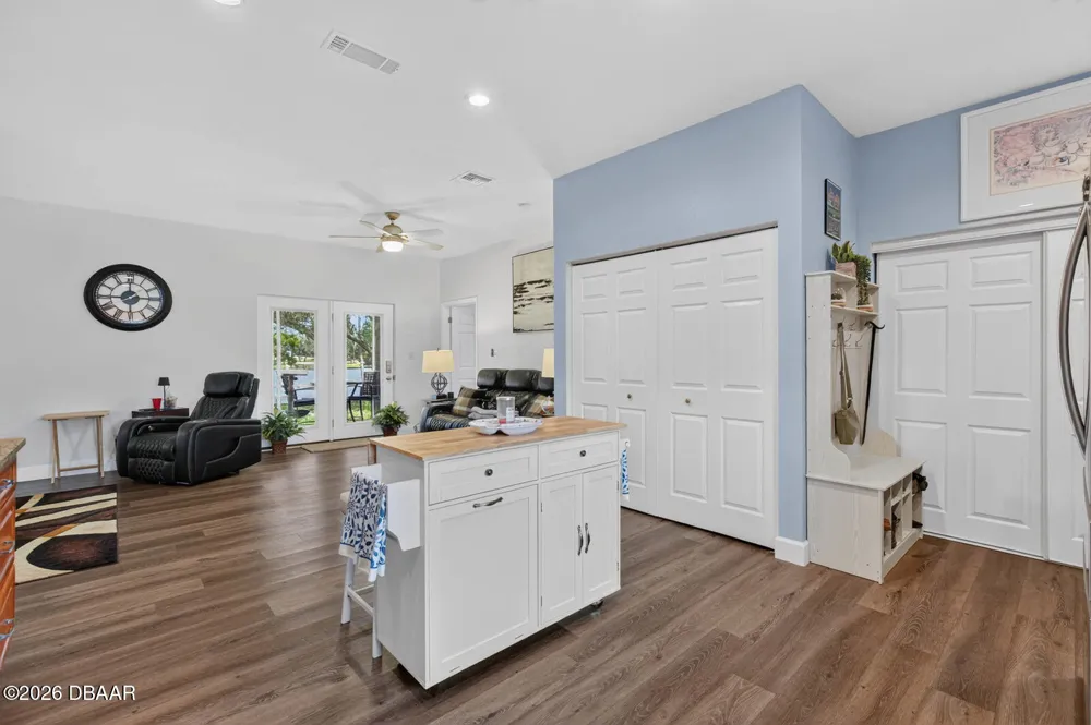 350 FOX HOLLOW FARMS RD Pierson, FL 32180