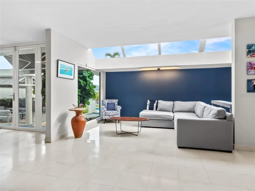236 REY FERNANDO Guaynabo, PR 00969