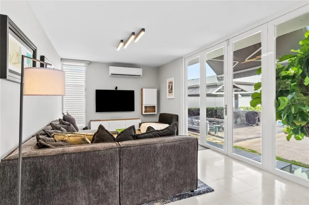 236 REY FERNANDO Guaynabo, PR 00969