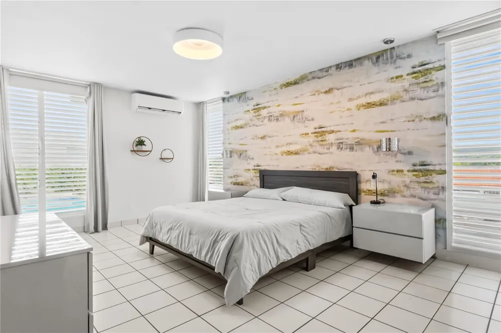 236 REY FERNANDO Guaynabo, PR 00969