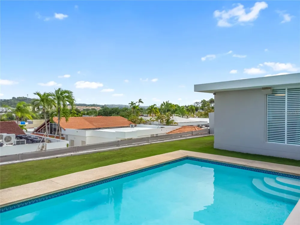 236 REY FERNANDO Guaynabo, PR 00969