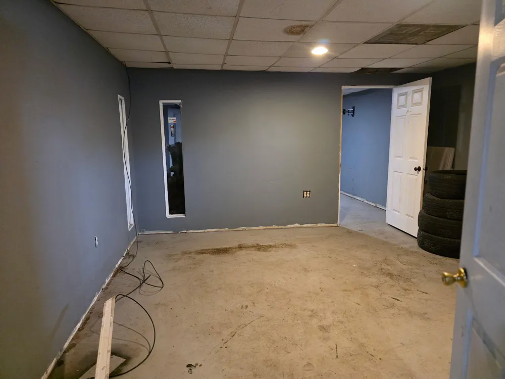 2563 W 11th Avenue Gary, IN 46404
