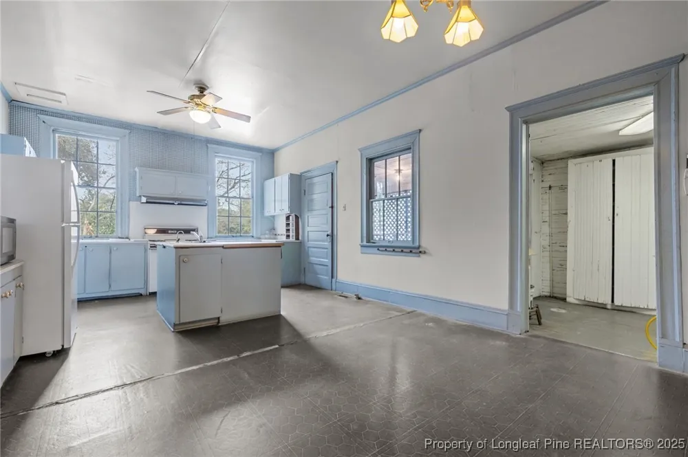 205 Vance Street Red Springs, NC 28377