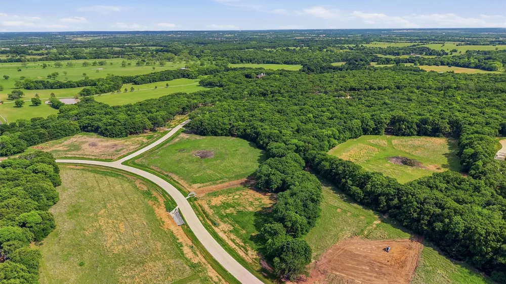 60 Doe Crossing Pottsboro, TX 75076