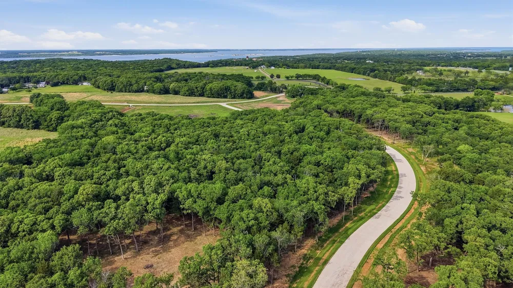 60 Doe Crossing Pottsboro, TX 75076