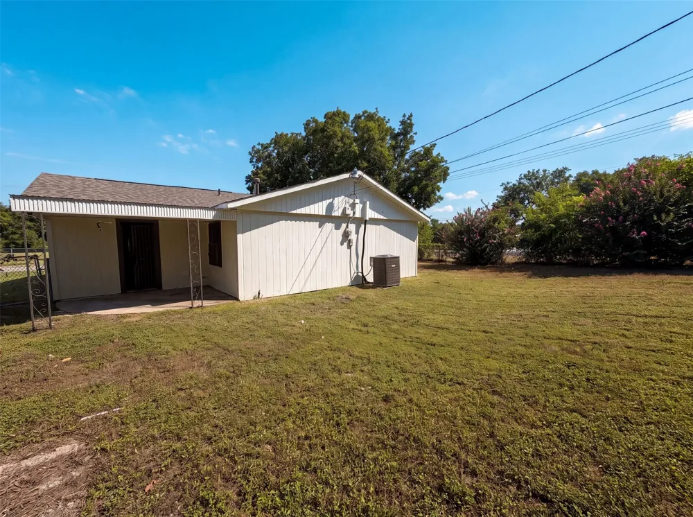 4268 Texas College Drive Dallas, TX 75241