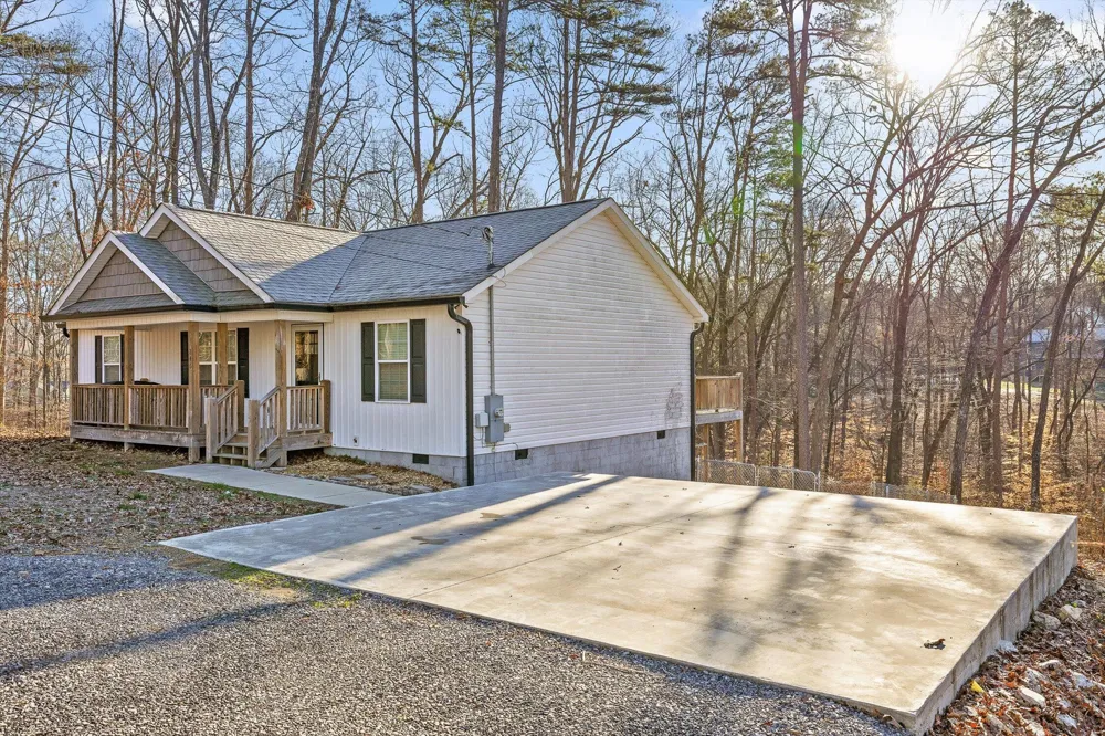 246 Old Babb Road Rocky Face, GA 30740