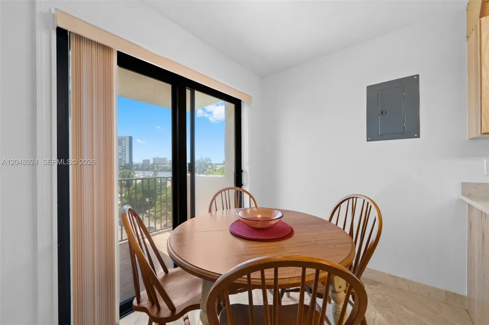 1201 S Ocean Dr #410S Hollywood, FL 33019
