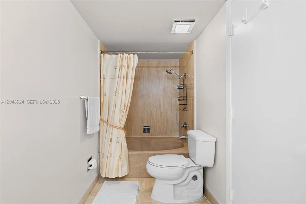 1201 S Ocean Dr #410S Hollywood, FL 33019