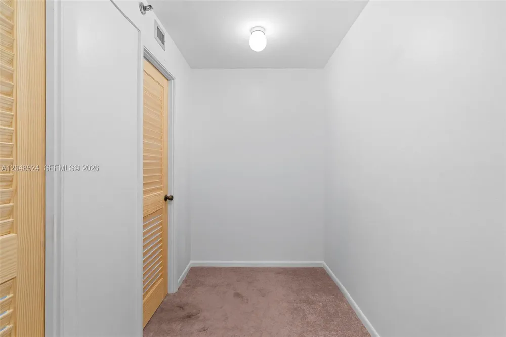 1201 S Ocean Dr #410S Hollywood, FL 33019