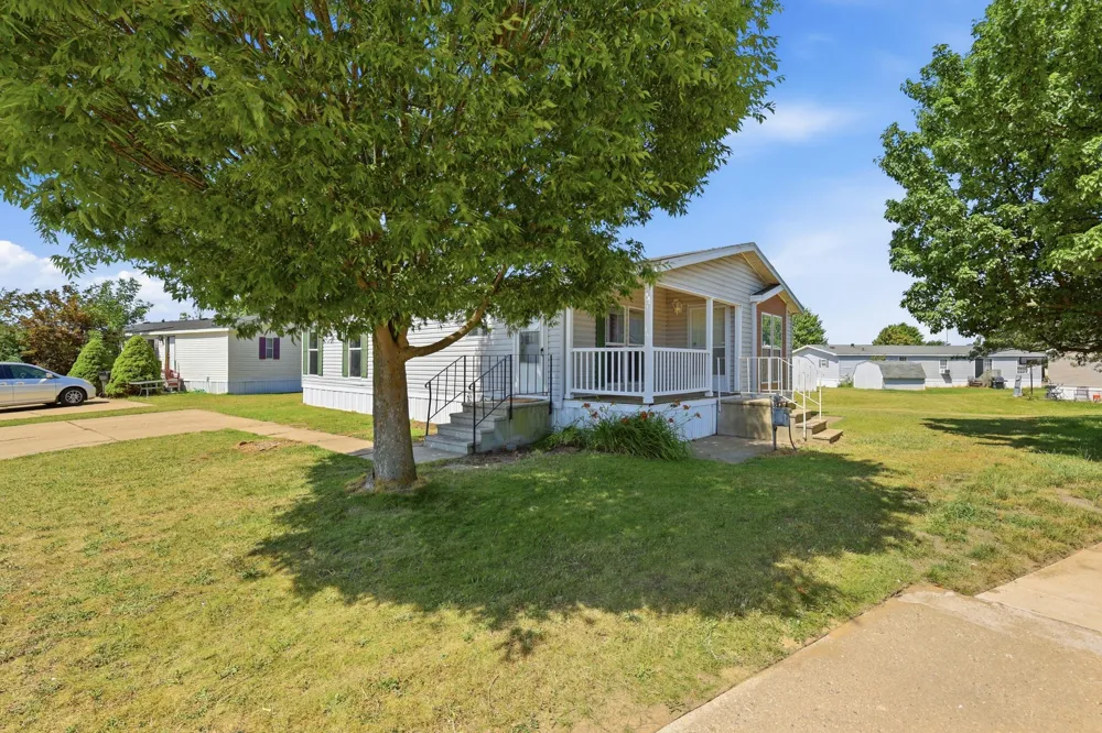 11839 Hidden Harbor #127 Holland Charter Township, MI 49424