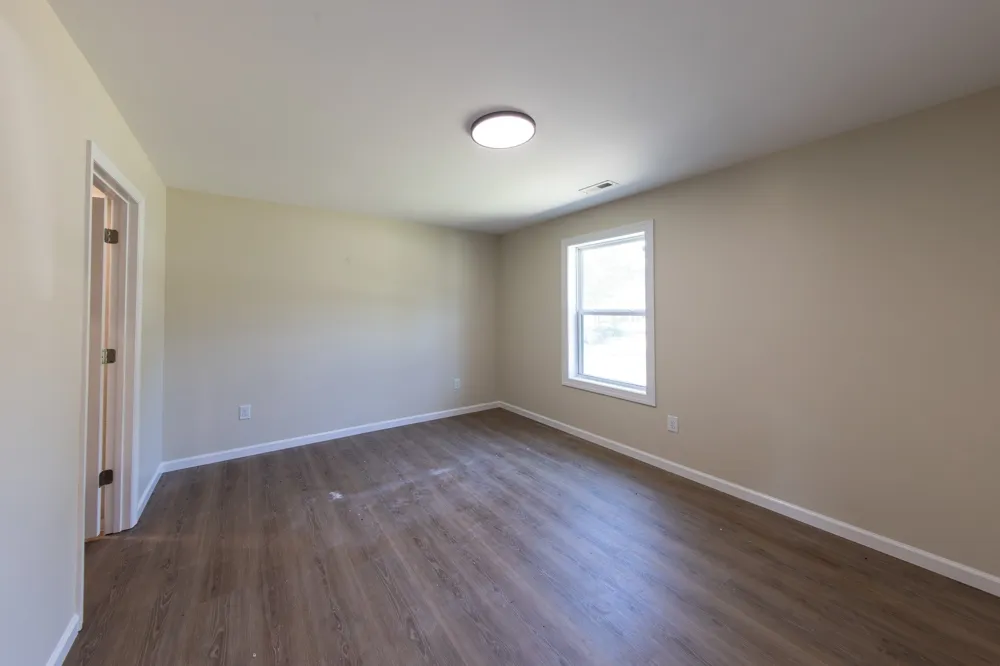 249 N Walnut St Hohenwald, TN 38462