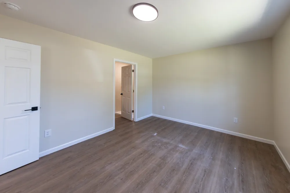 249 N Walnut St Hohenwald, TN 38462