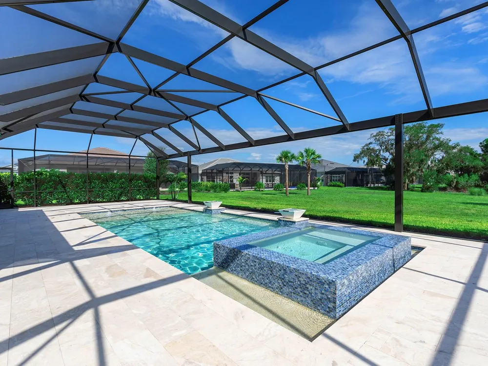 17974 PALMISTE DRIVE Lakewood Ranch, FL 34202