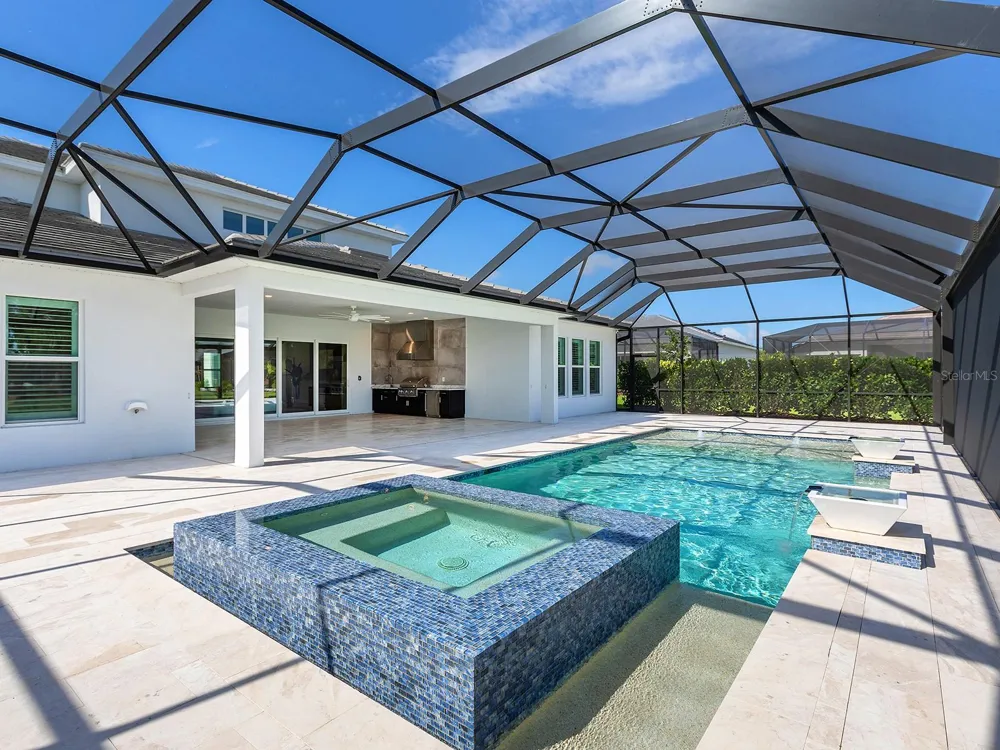 17974 PALMISTE DRIVE Lakewood Ranch, FL 34202