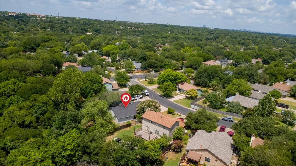 11811 Rotherham Drive Austin, TX 78753