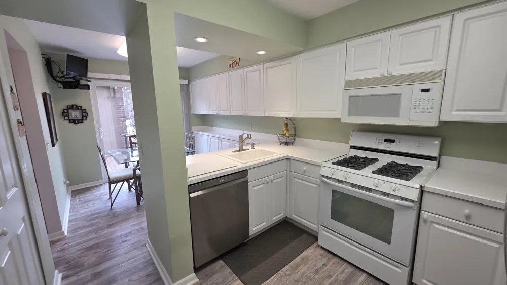 5256 Wright Way E West Bloomfield, MI 48322