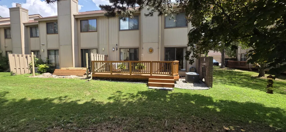 5256 Wright Way E West Bloomfield, MI 48322