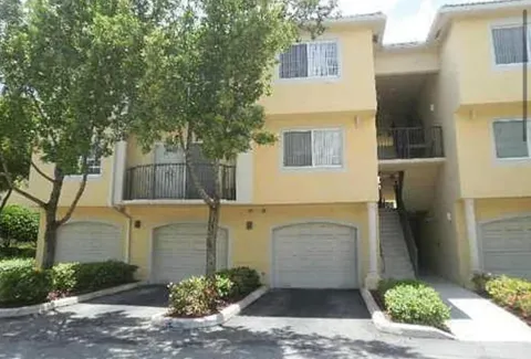 500 Crestwood Court #517
