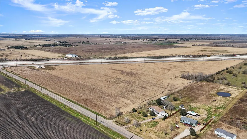 Hwy 59 Hungerford, TX 77448
