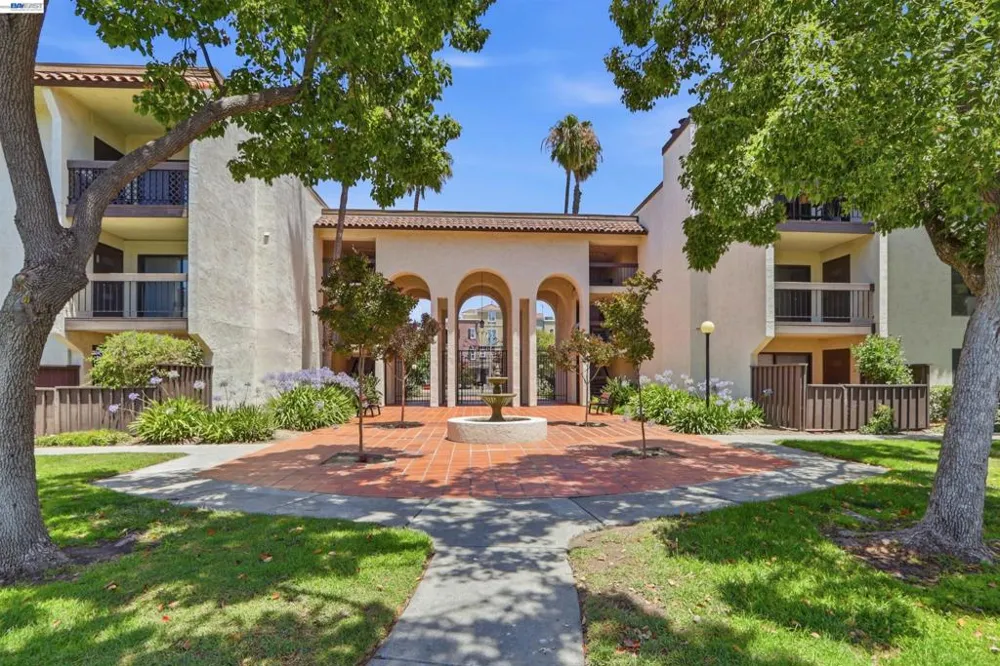 39821 Cedar Blvd #315 Newark, CA 94560