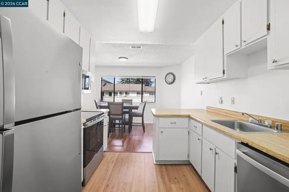 5065 Valley Crest Dr #242 Concord, CA 94521