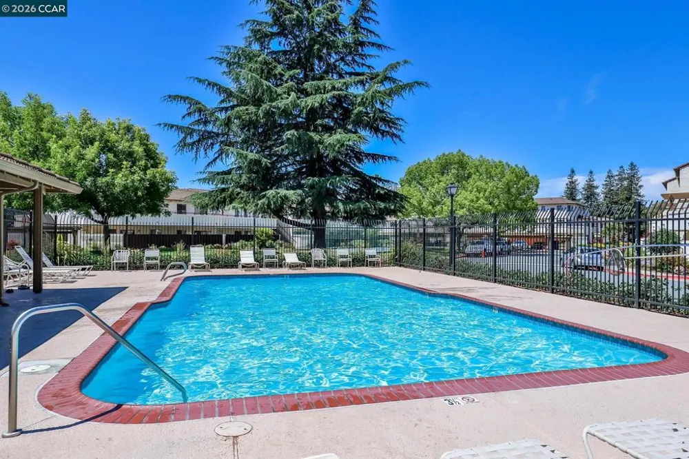 5065 Valley Crest Dr #242 Concord, CA 94521