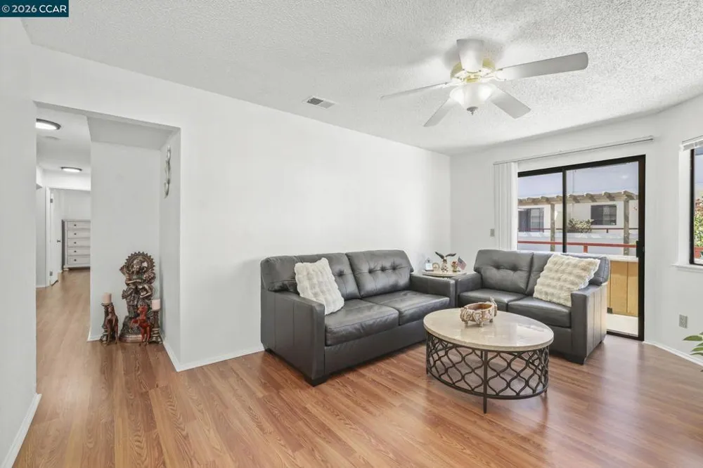 5065 Valley Crest Dr #242 Concord, CA 94521