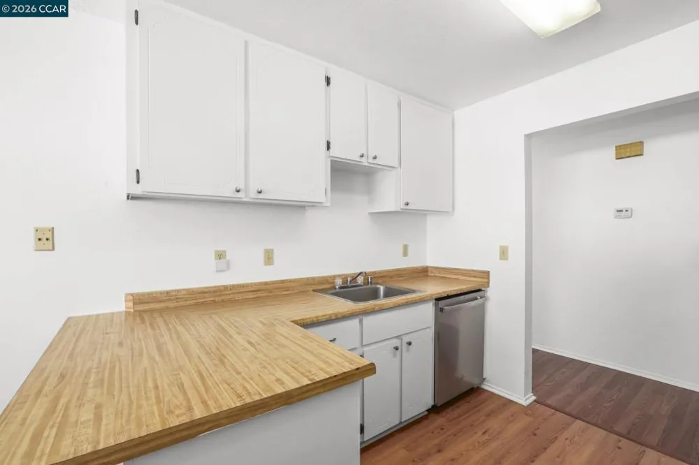 5065 Valley Crest Dr #242 Concord, CA 94521