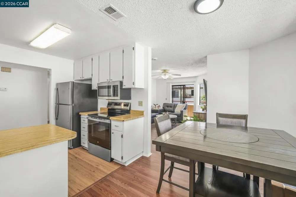 5065 Valley Crest Dr #242 Concord, CA 94521