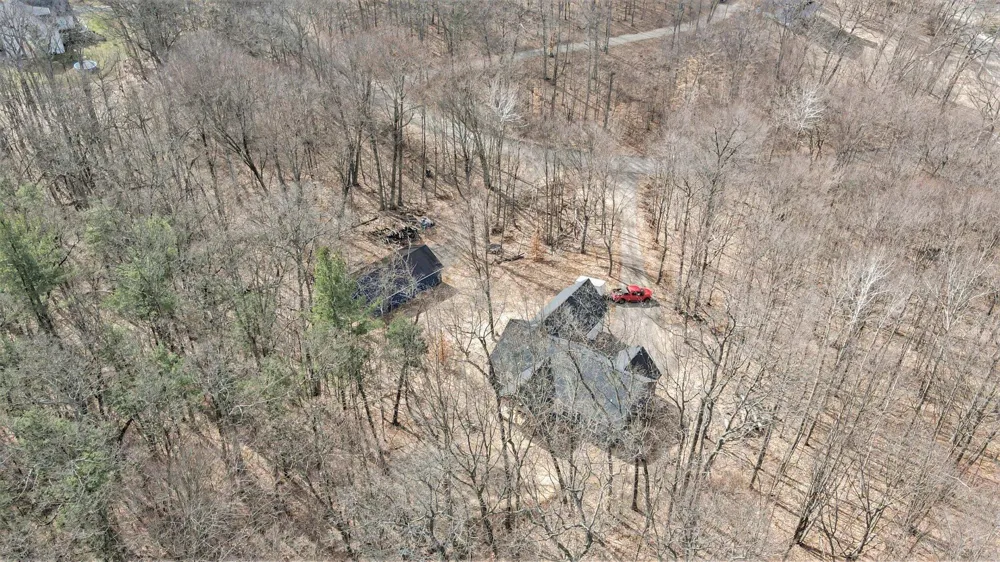 9370 S Hannah Lane Grant, MI 49327