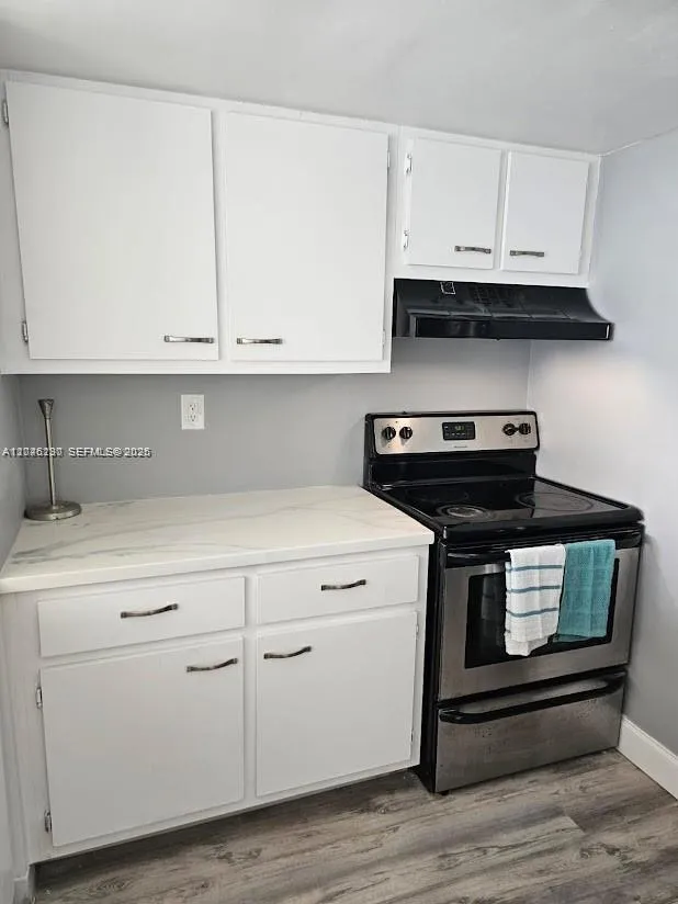 7601 E Treasure Dr #811 North Bay Village, FL 33141