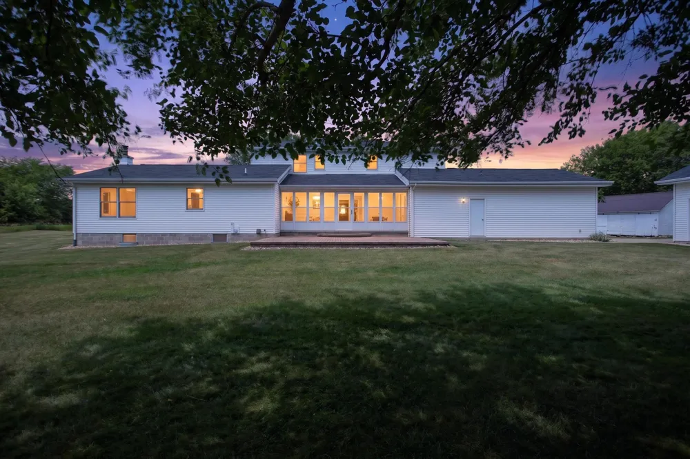 4001 Hoyer Road Napoleon Township, MI 49201