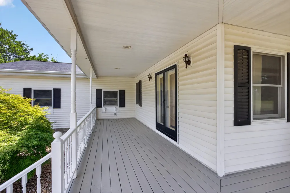 4001 Hoyer Road Napoleon Township, MI 49201