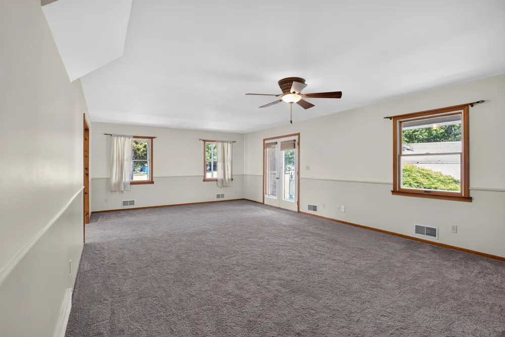 4001 Hoyer Road Napoleon Township, MI 49201