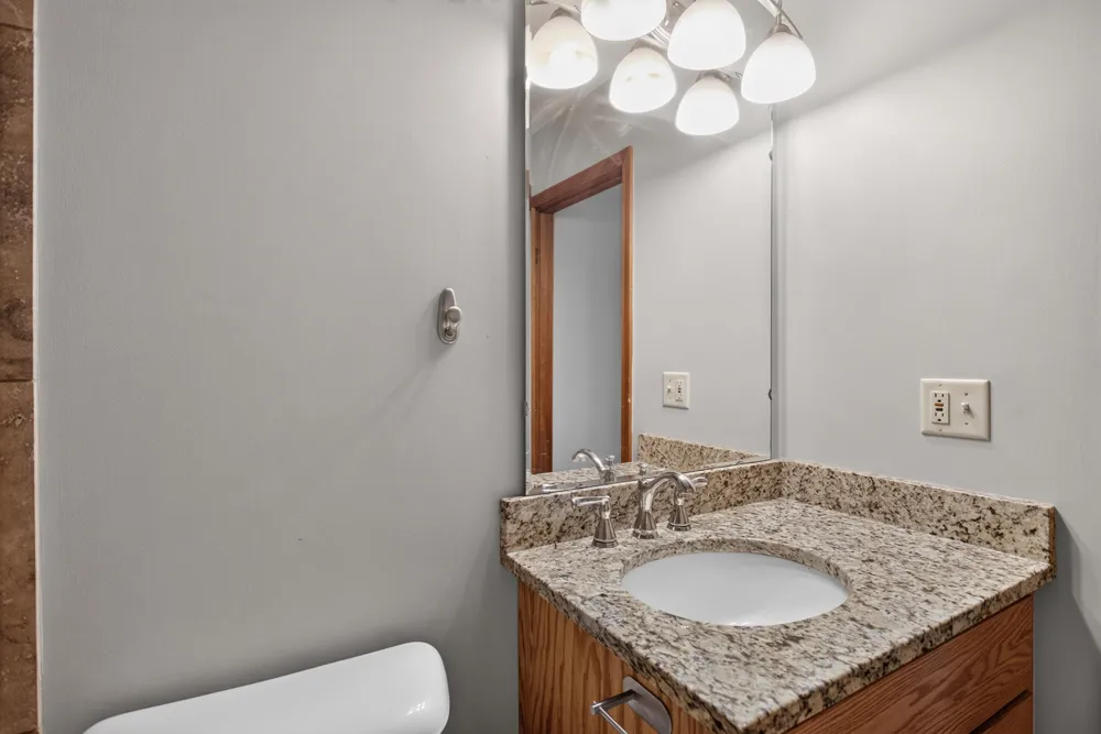 4001 Hoyer Road Napoleon Township, MI 49201