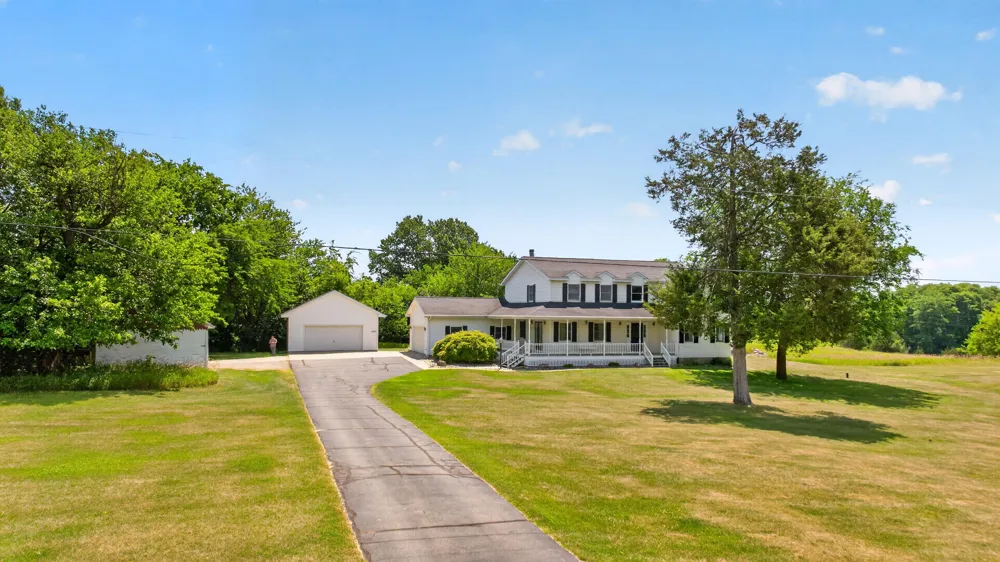 4001 Hoyer Road Napoleon Township, MI 49201