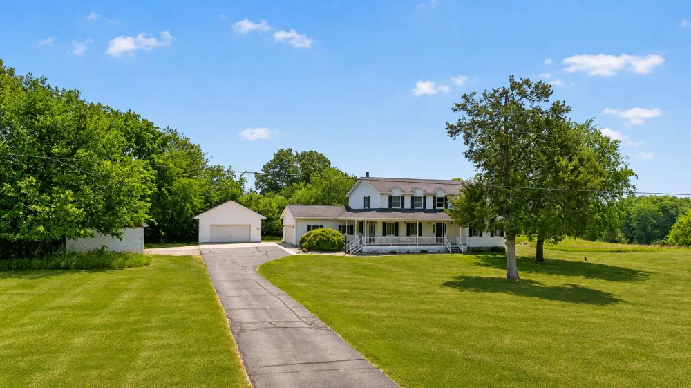 4001 Hoyer Road Napoleon Township, MI 49201