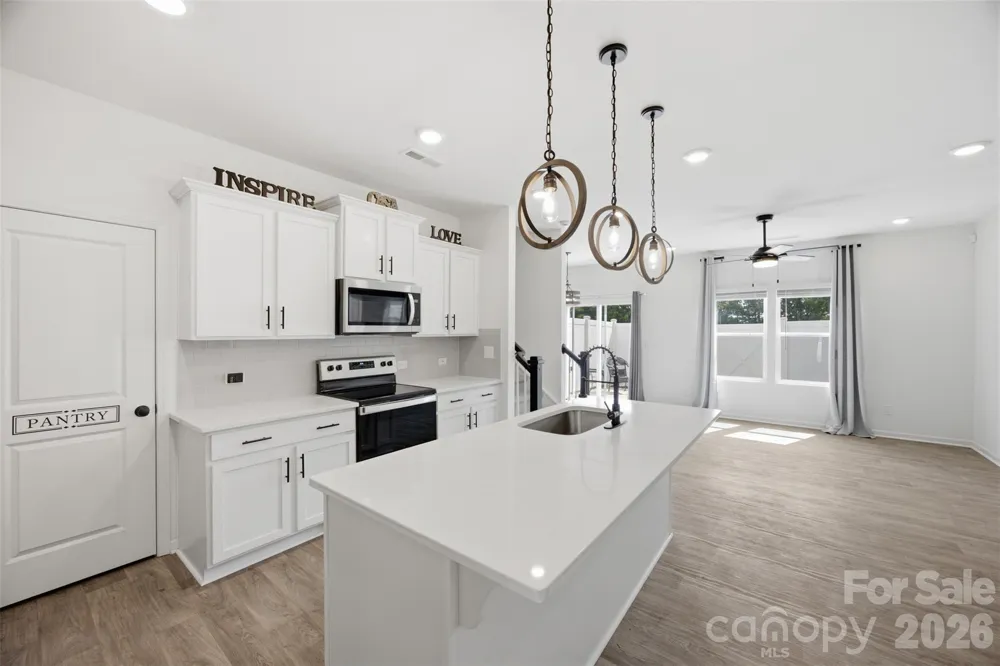 2037 Crooked Oak Lane York, SC 29745
