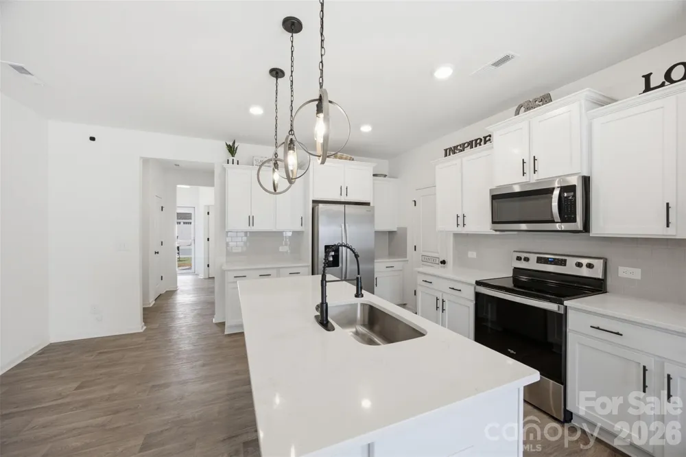 2037 Crooked Oak Lane York, SC 29745