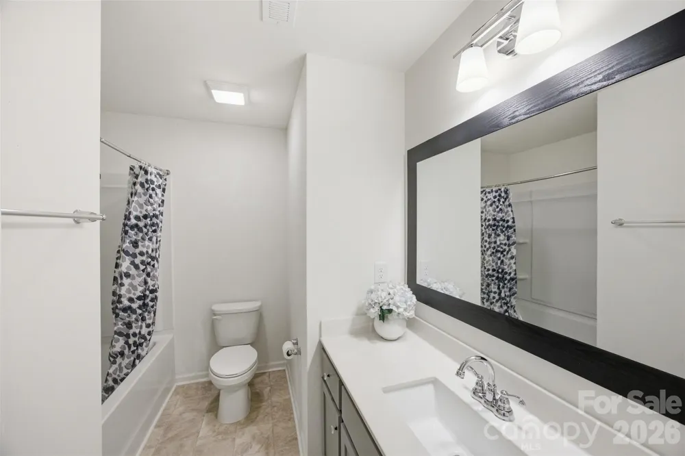 2037 Crooked Oak Lane York, SC 29745