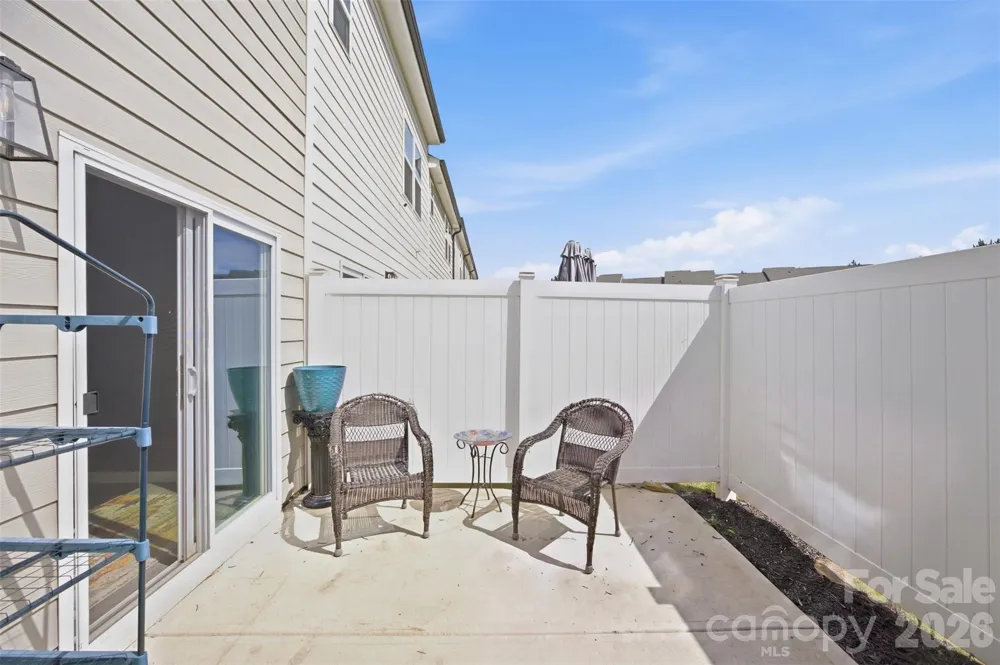 2037 Crooked Oak Lane York, SC 29745
